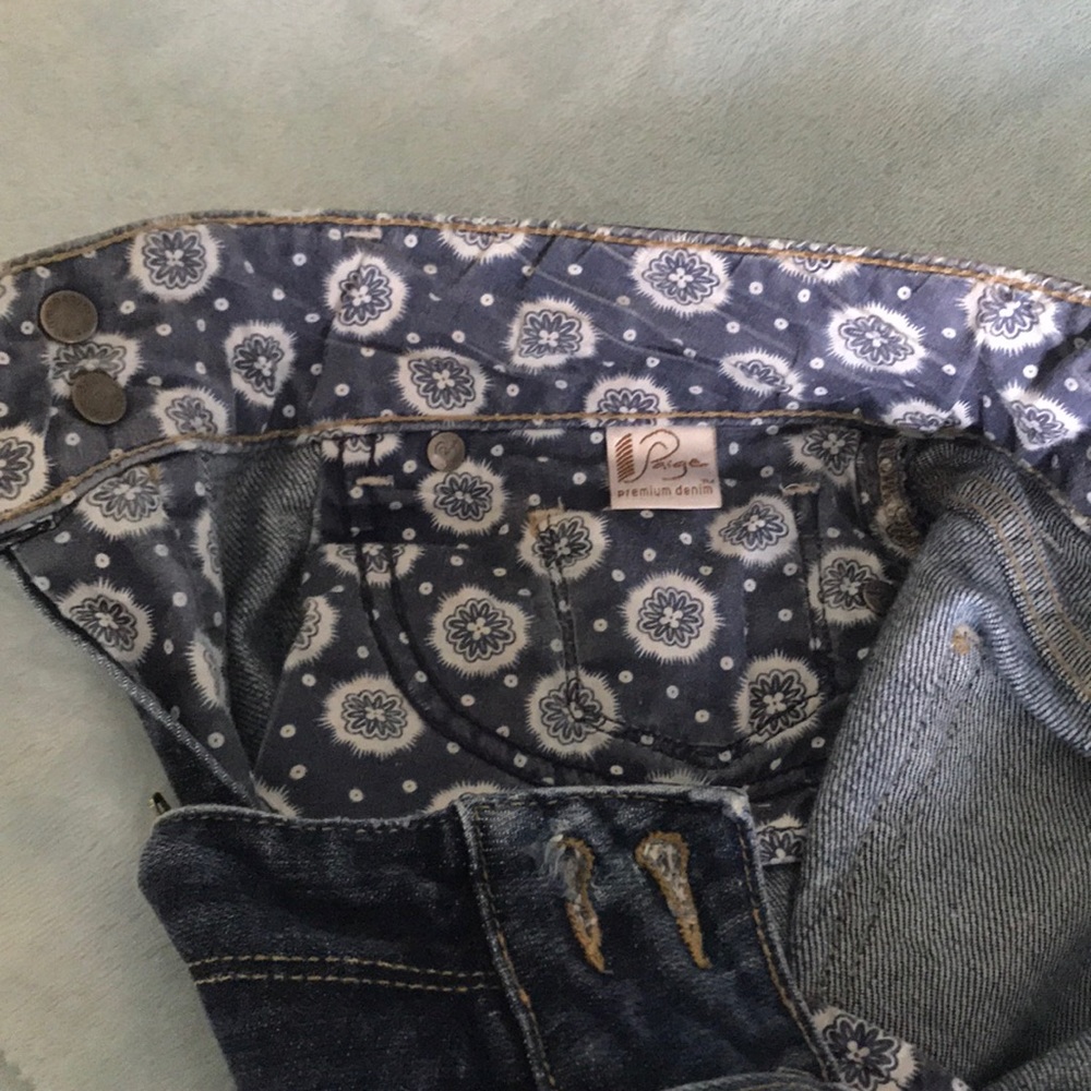 Jeans - Picture 9 of 10